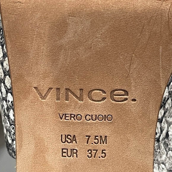 Vince Wyatt Snakeskin Platform Peep Toe Mules | Size 7.5 - Picture 5 of 6